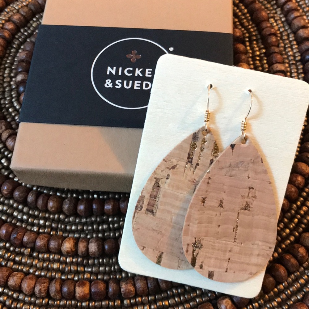 Nickel&Suede cork leather earrings new in box! - Picture 1 of 3